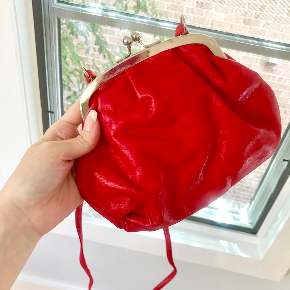 CHATEAU RED CROSSBODY - Picture 8 of 12